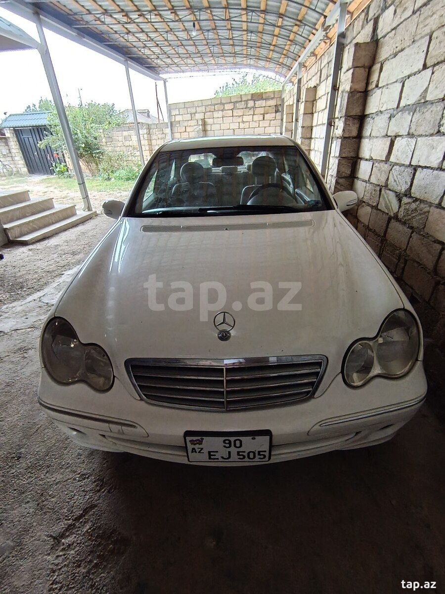 Mercedes C 240, 2004 il