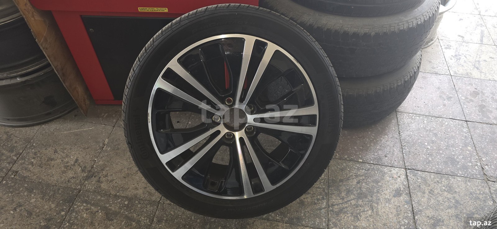 Mercedes təkərləri 245 40 R19