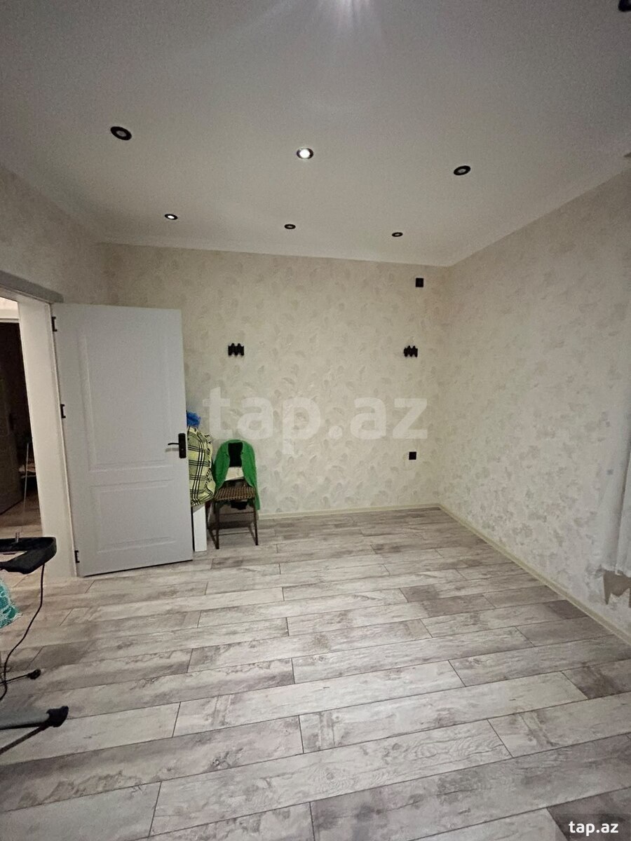 Bağ evi, Novxanı qəs.