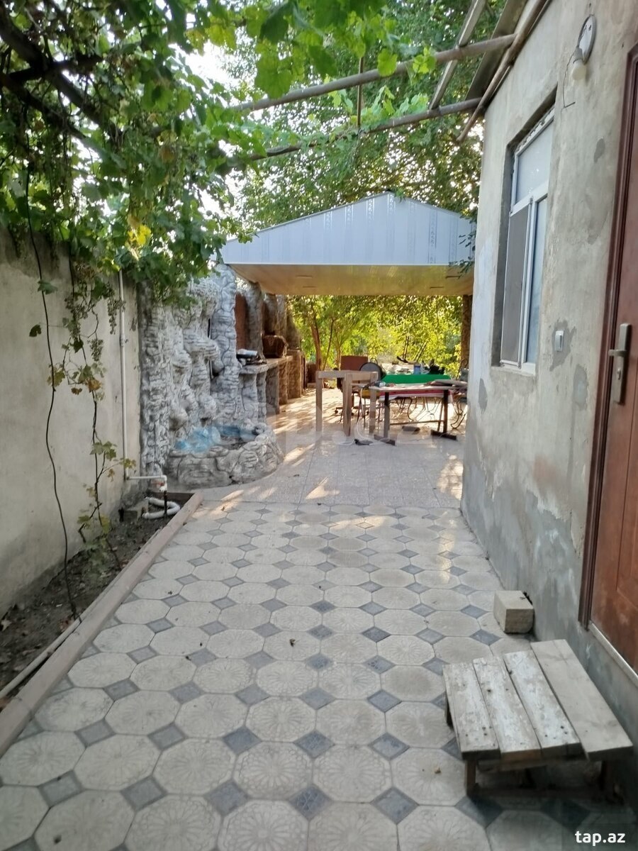 Həyət evi, Pirşağı qəs.