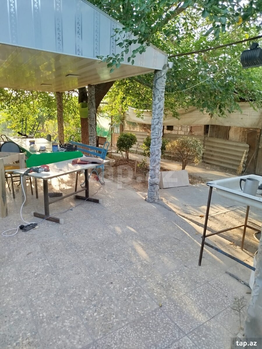Həyət evi, Pirşağı qəs.