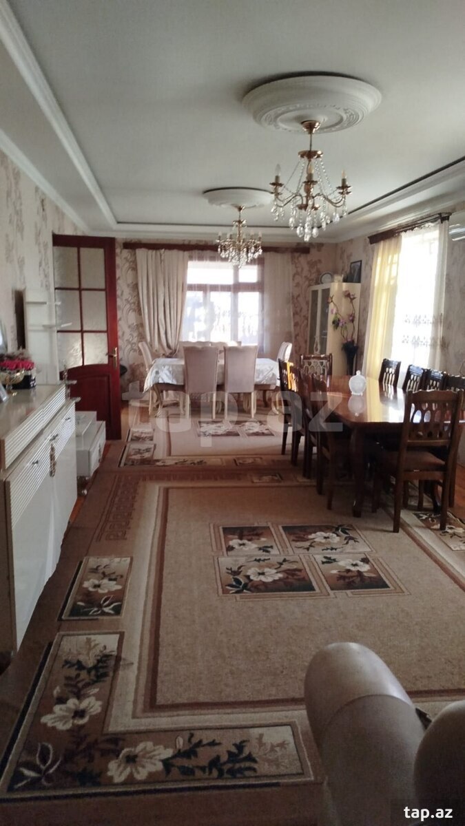 Həyət evi, Pirşağı qəs.
