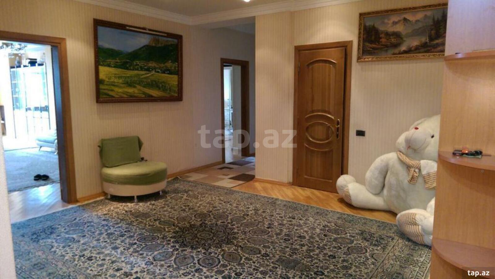 3-otaqlı yeni tikili, Gənclik m., 180 m²