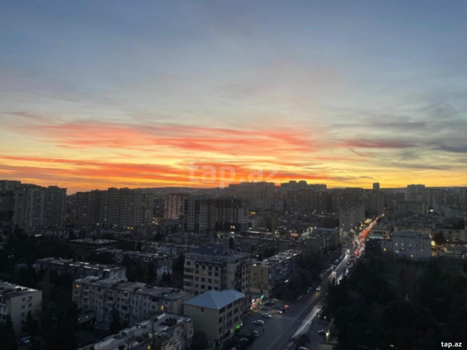 2-otaqlı yeni tikili, İnşaatçılar m., 72 m²