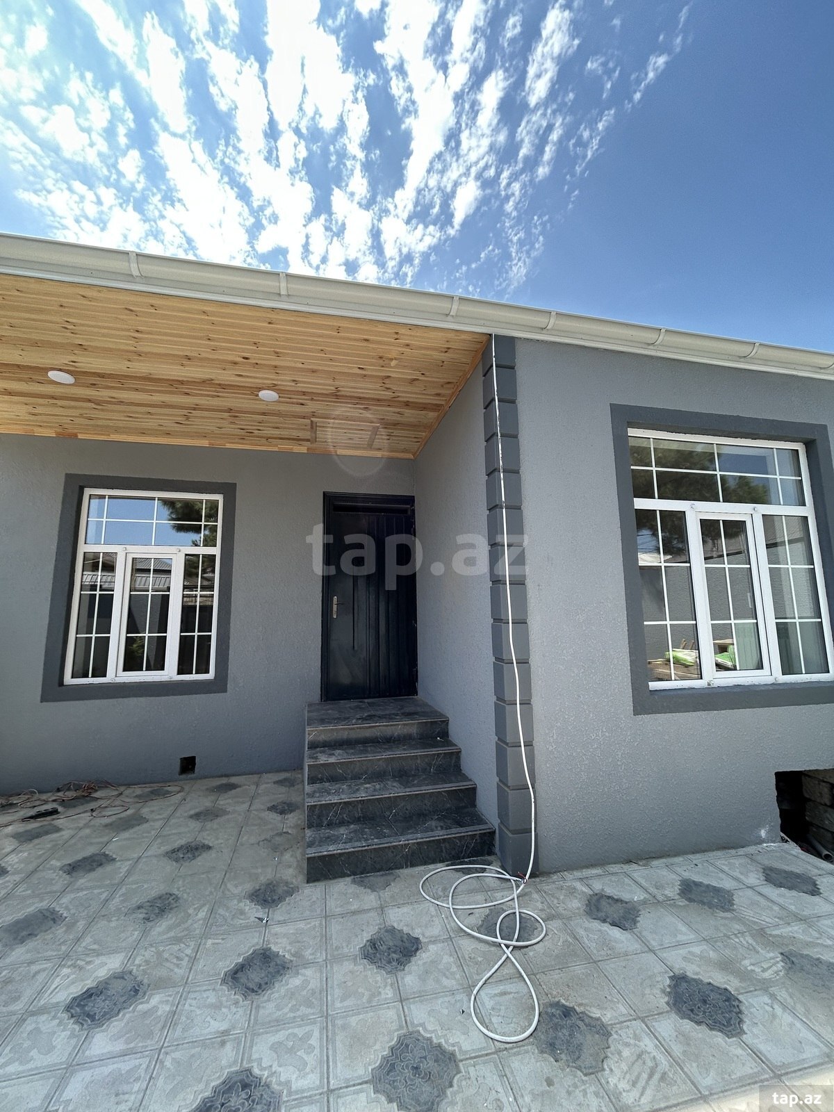 3 otaqlı həyət evi satılır, Binə, Bakı