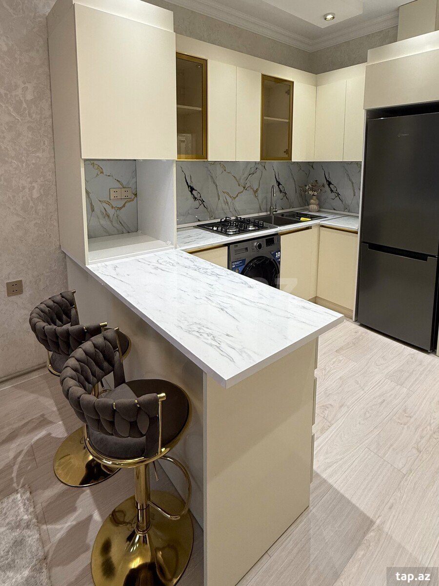 2-otaqlı yeni tikili, Azadlıq pr., 61 m²
