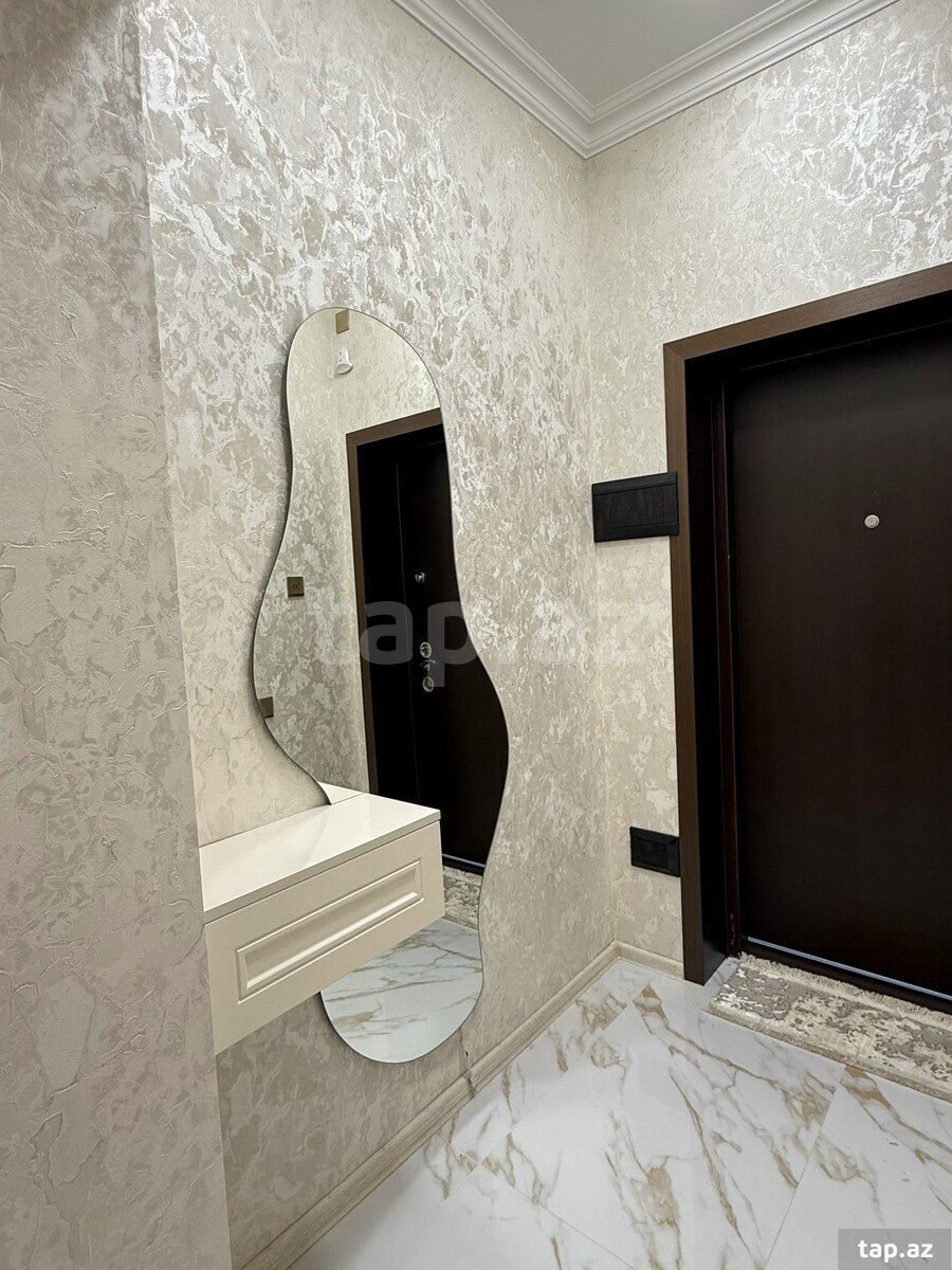 2-otaqlı yeni tikili, Azadlıq pr., 61 m²