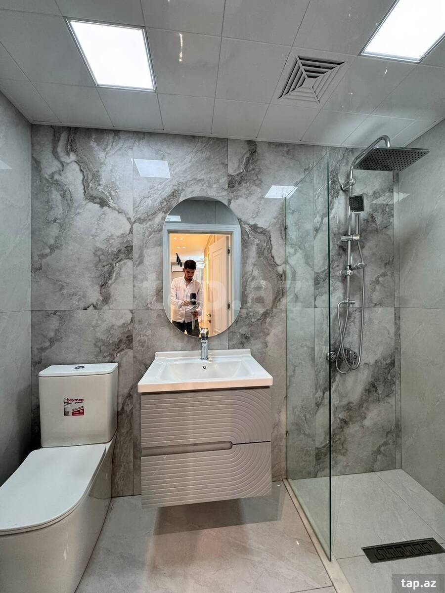 2-otaqlı mənzil, E.Akademiyası m., 45 m²