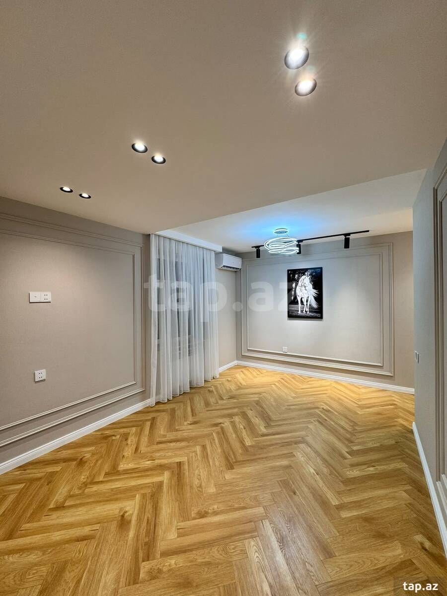 2-otaqlı mənzil, E.Akademiyası m., 45 m²