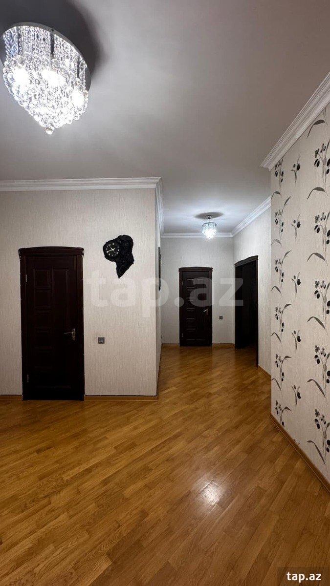 2-otaqlı yeni tikili, Gənclik m., 127 m²