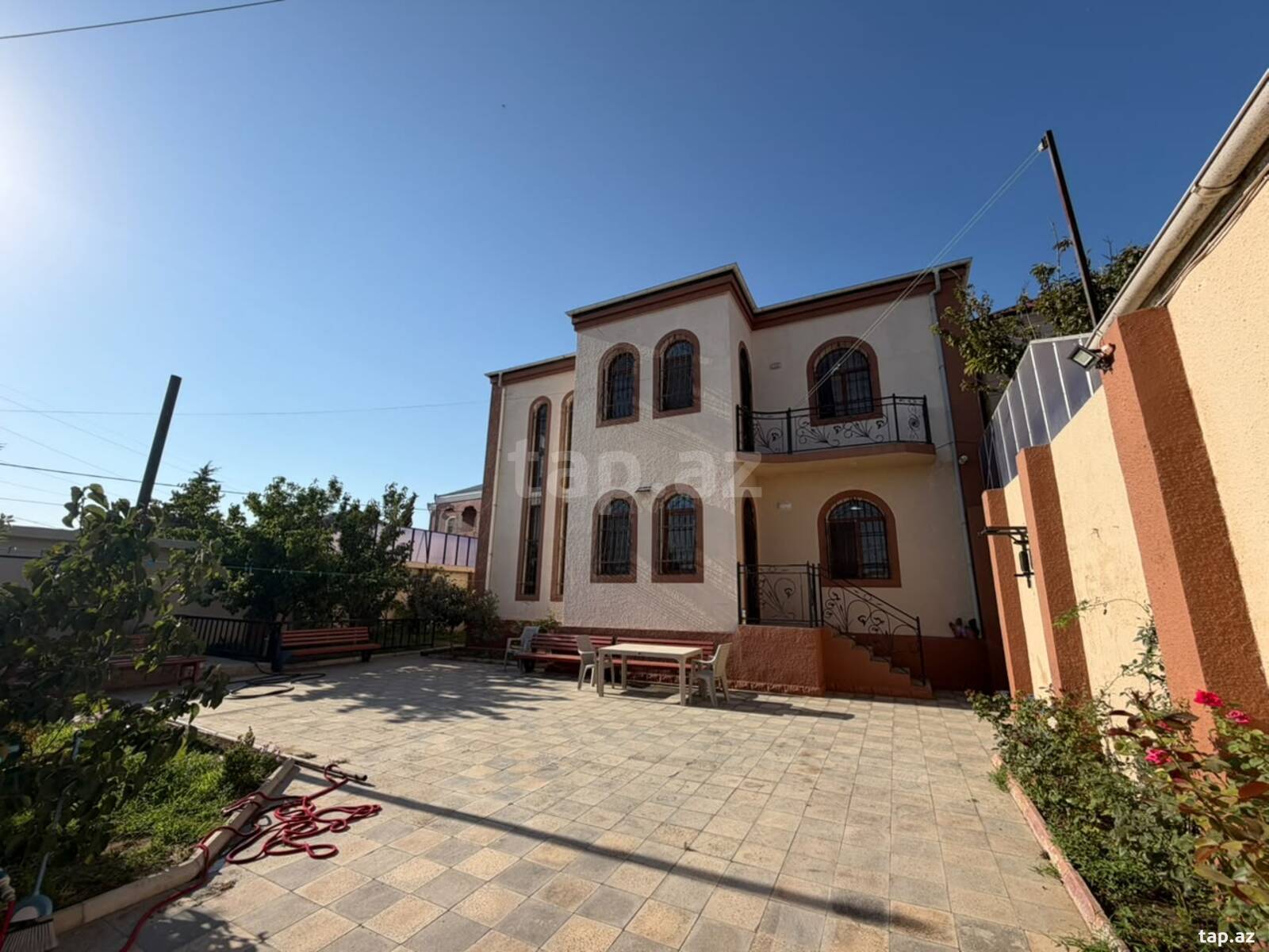 Həyət evi, Qaraçuxur qəs.