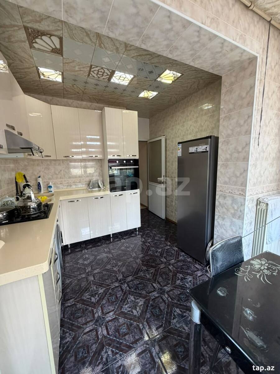 5-otaqlı mənzil, Nəsirəddin Tusi küç., 120 m²