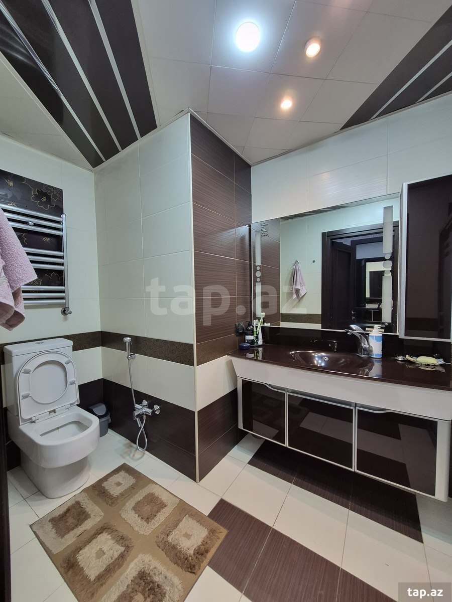 5-otaqlı yeni tikili, Nizami küç., 250 m²