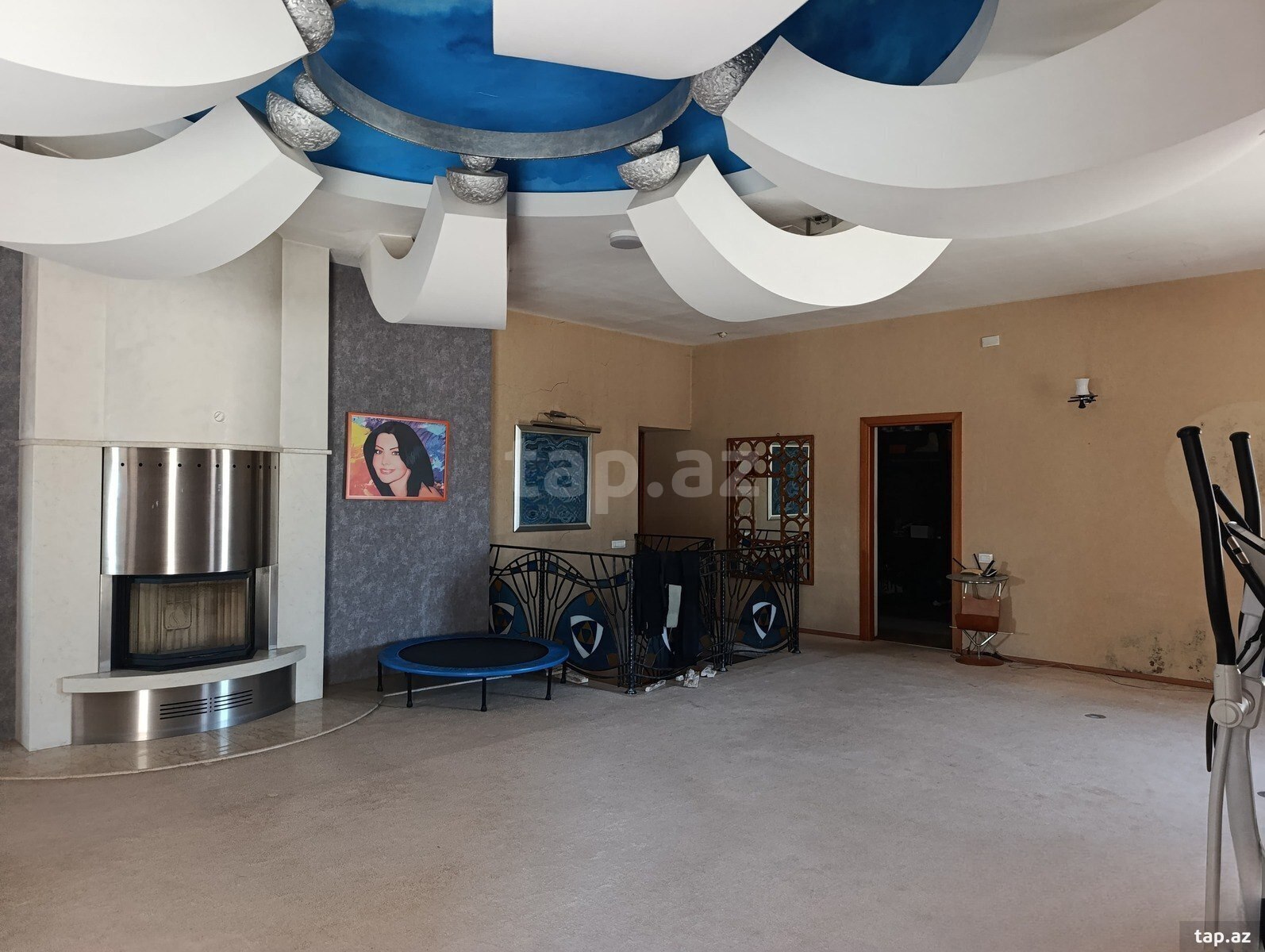 10-otaqlı yeni tikili, İzzət Həmidov küç., 1000 m²