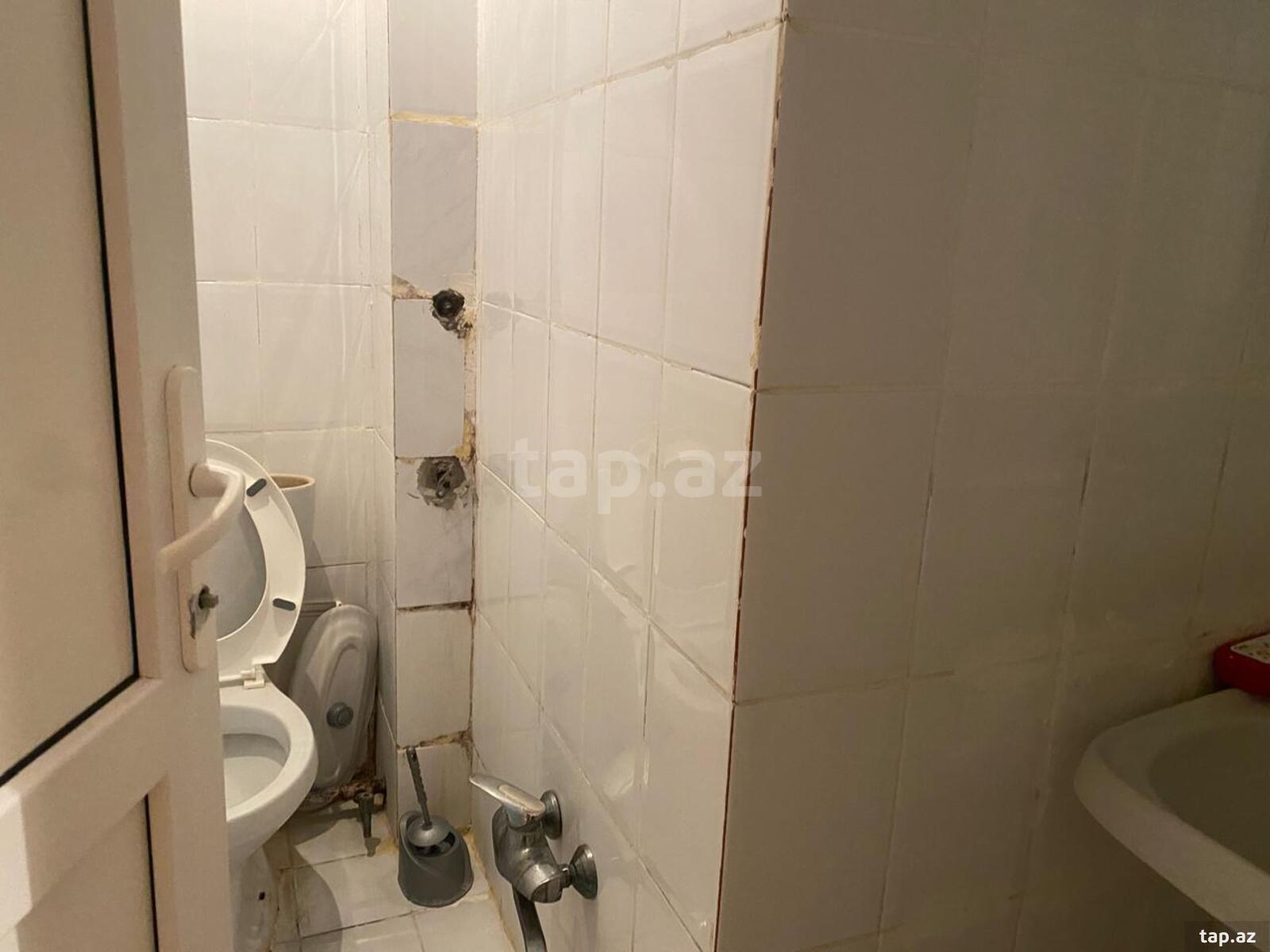 4-otaqlı mənzil kirayə verilir, Gənclik m., 140 m²
