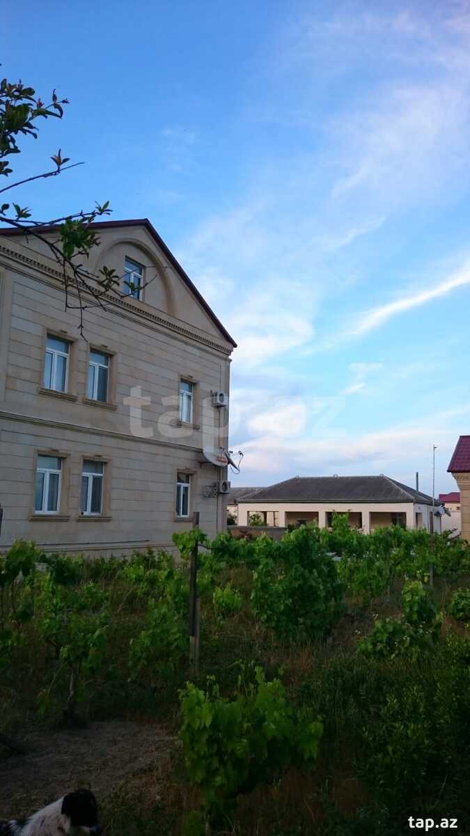 Bağ evi, Pirşağı qəs.