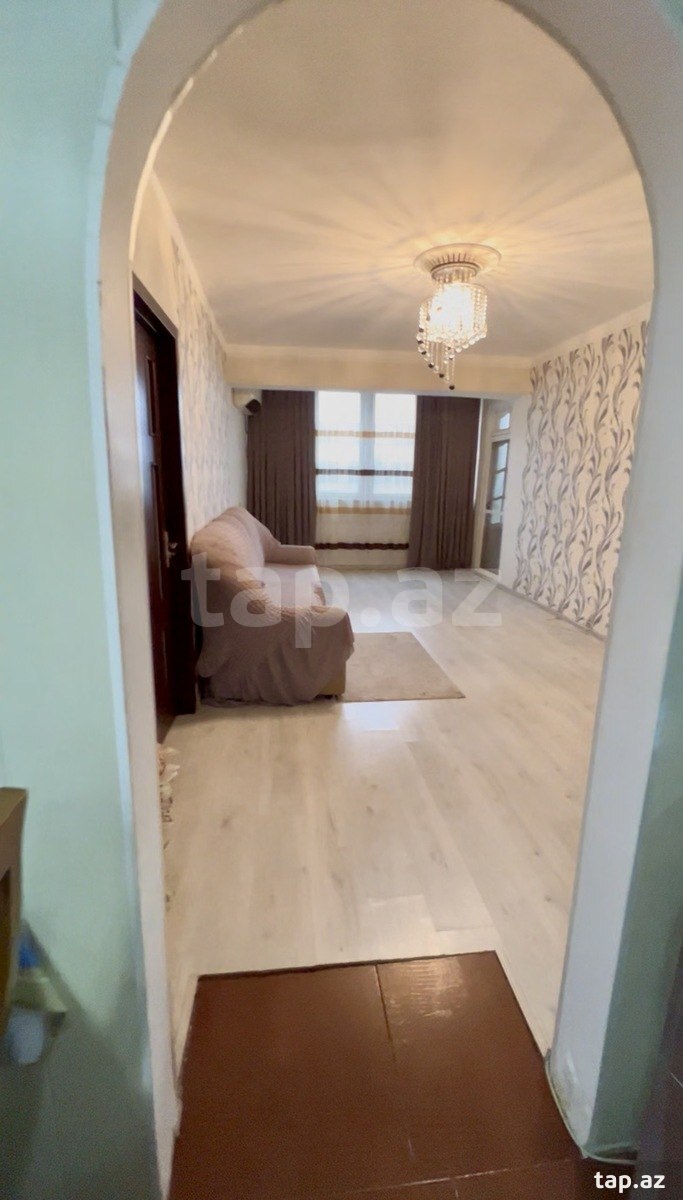 3-otaqlı mənzil, Azadlıq pr. 116, 65 m²