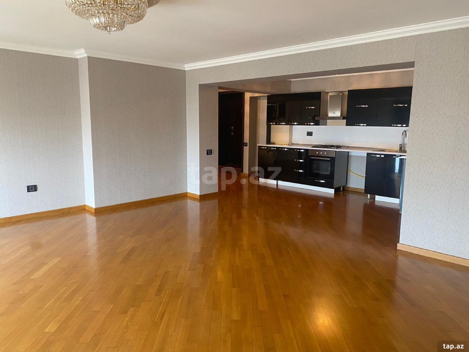 5-otaqlı yeni tikili, Asif Məhərrəmov küç., 300 m²