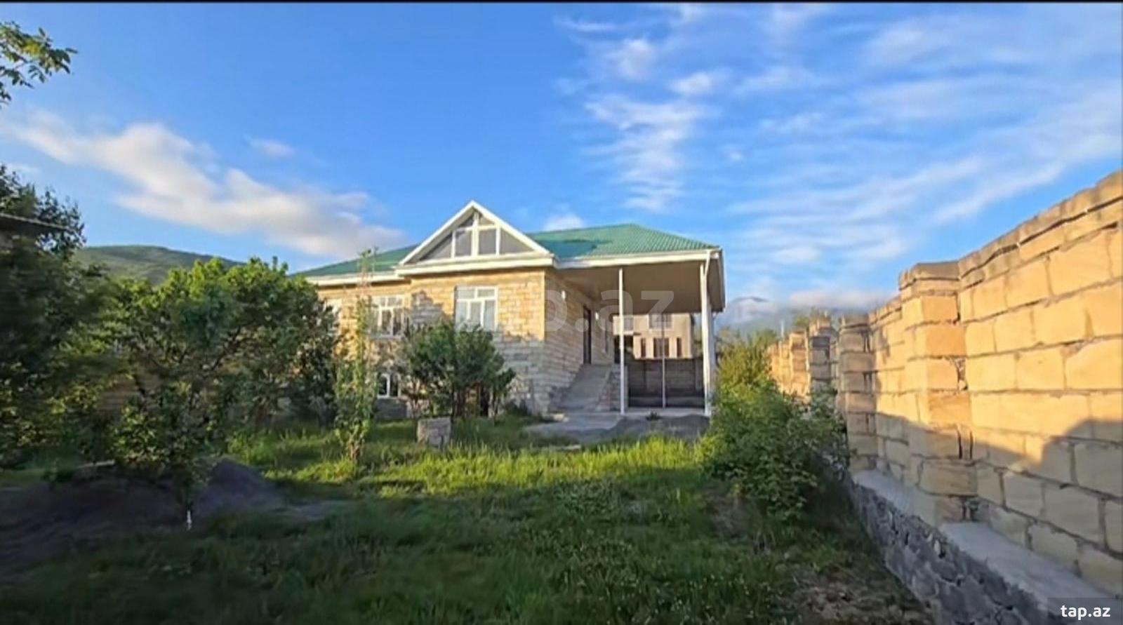 Həyət evi, Şəki r.