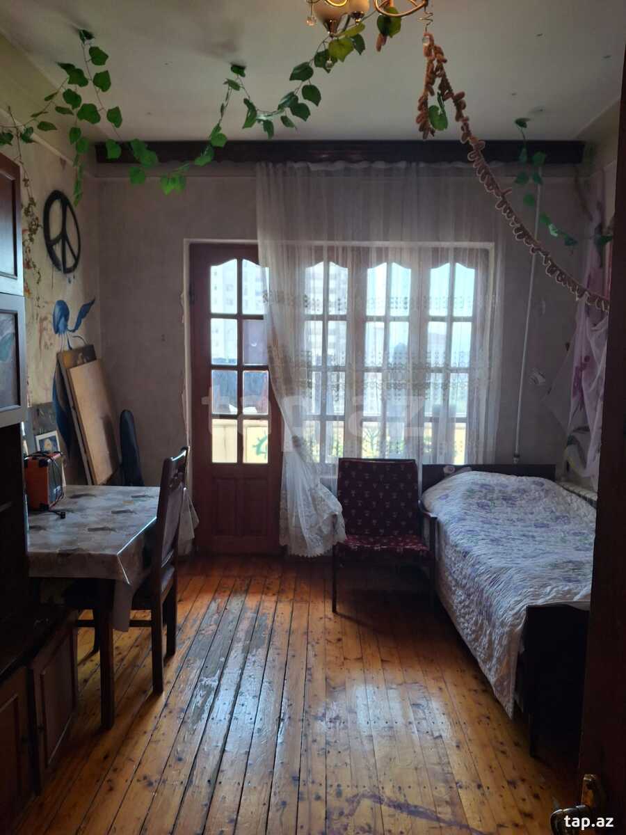 4-otaqlı mənzil, Xətai r., 110 m²
