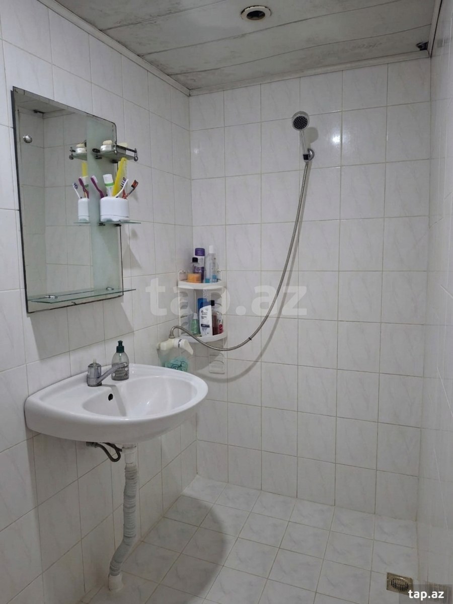 4-otaqlı mənzil, Xətai r., 110 m²