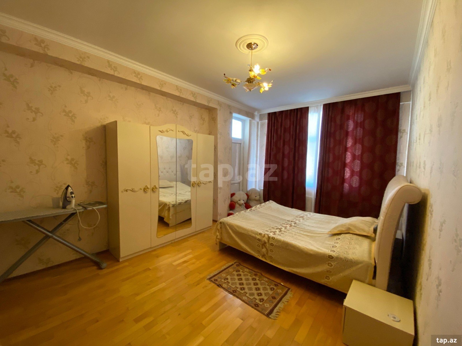 2-otaqlı yeni tikili kirayə verilir, Ənvər Hüseynov küç., 90 m²