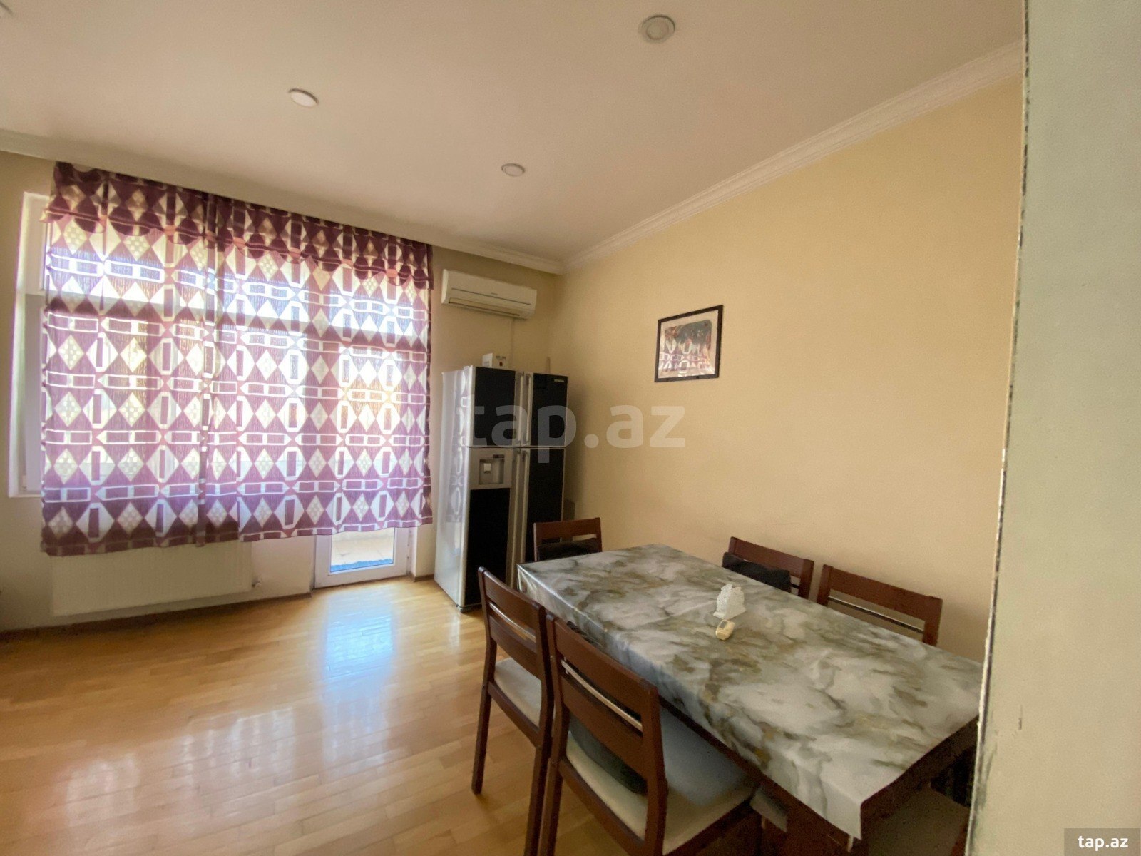2-otaqlı yeni tikili kirayə verilir, Ənvər Hüseynov küç., 90 m²