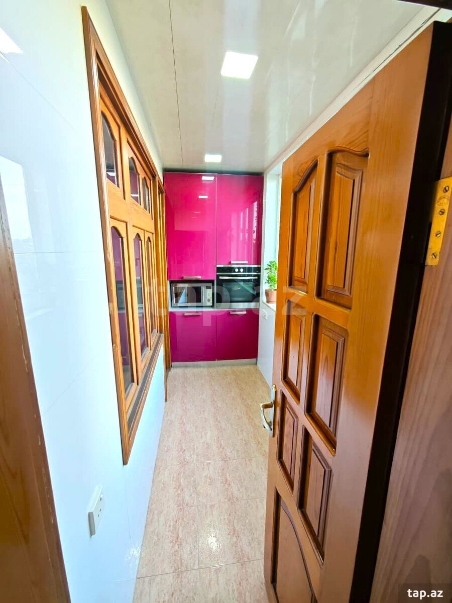 3-otaqlı mənzil, A. Manafov küç., 80 m²