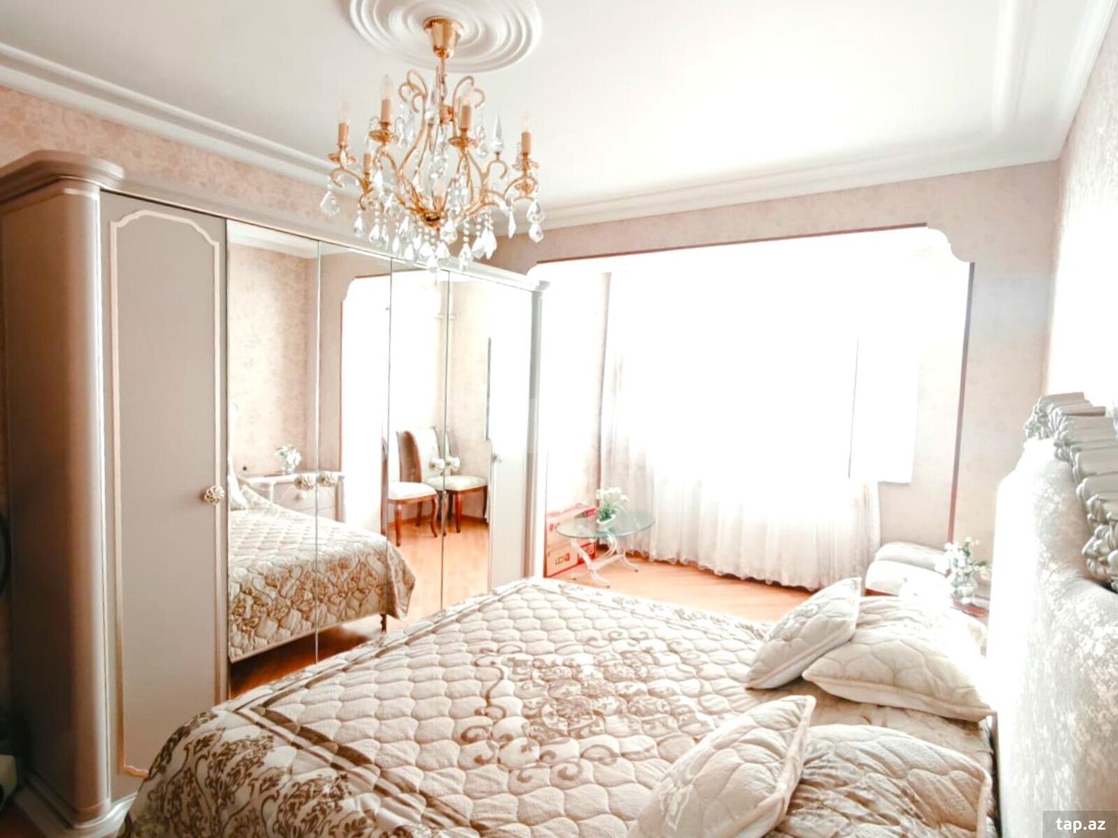 3-otaqlı mənzil, A. Manafov küç., 80 m²