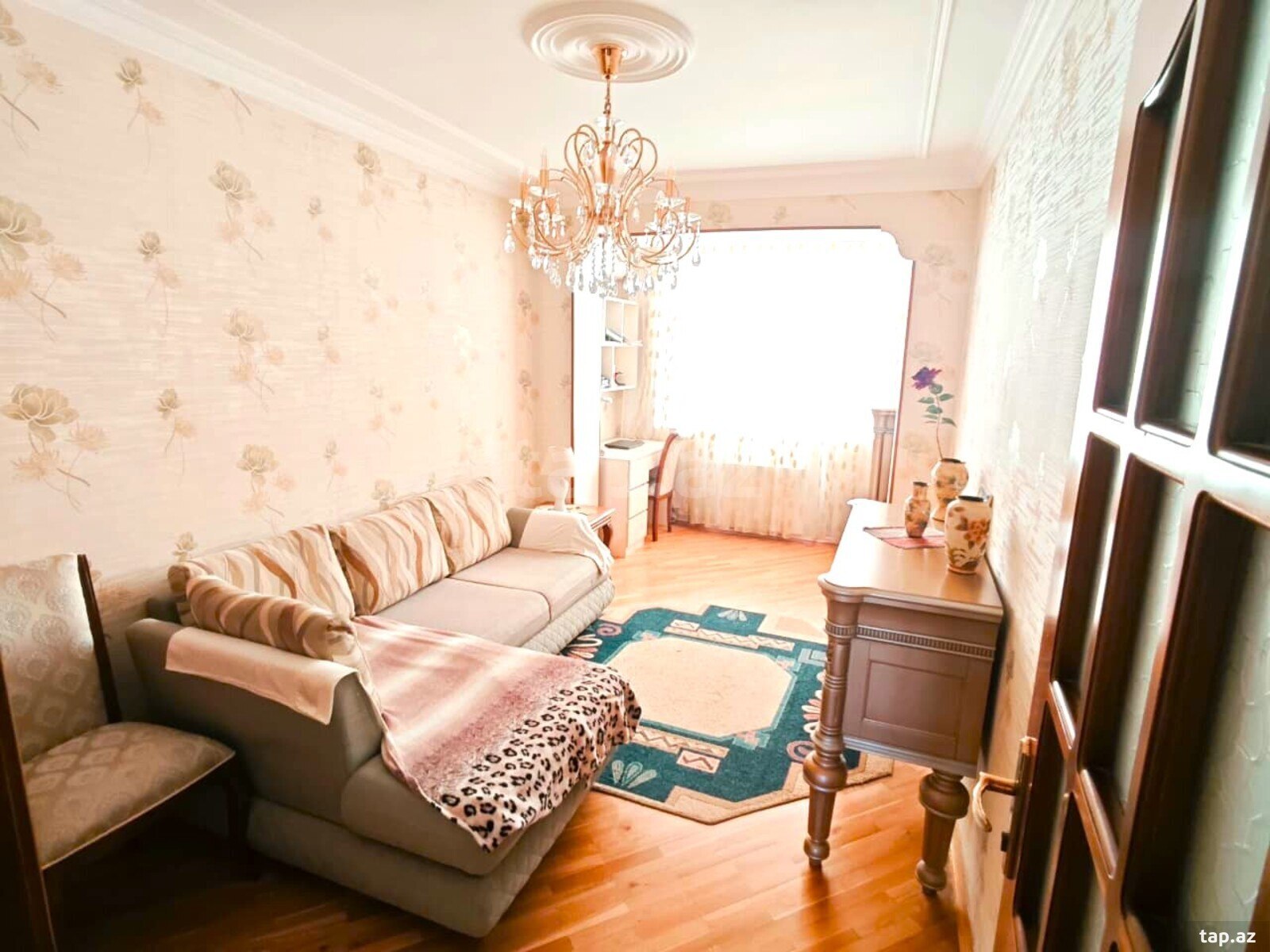 3-otaqlı mənzil, A. Manafov küç., 80 m²