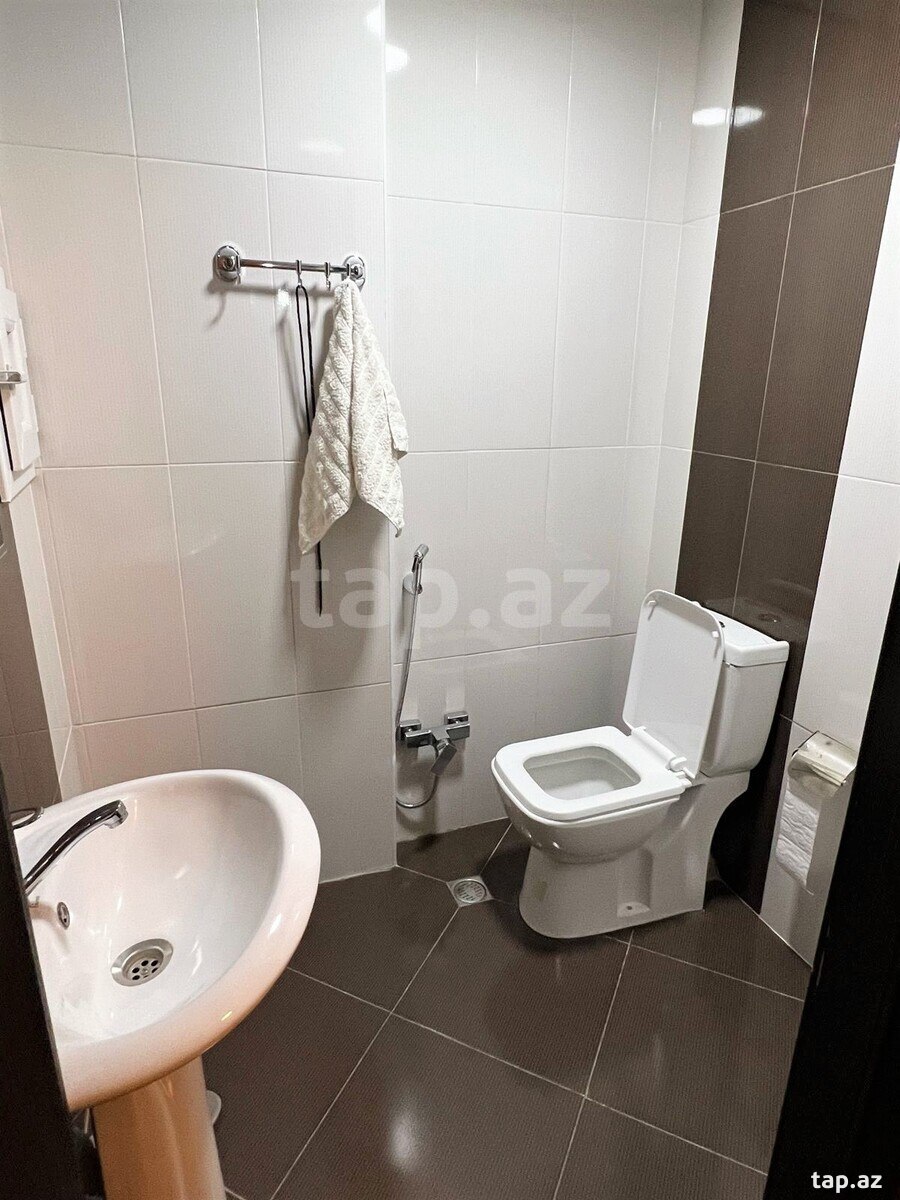 3-otaqlı yeni tikili kirayə verilir, Məhəmməd Xiyabani küç., 120 m²