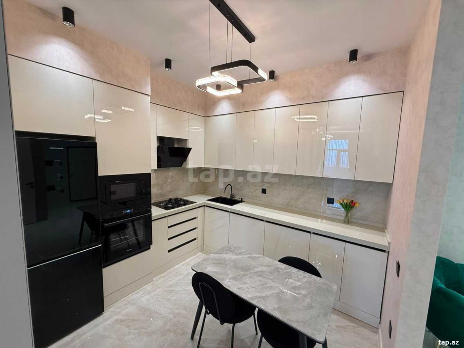 2-otaqlı yeni tikili, Nəsrəddin Tusi küç., 65 m²