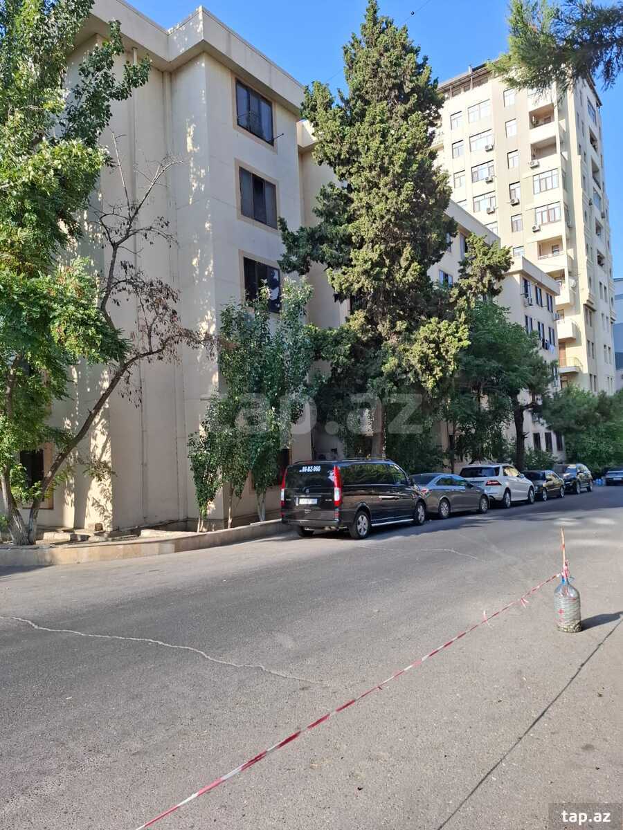 2-otaqlı mənzil kirayə verilir, 28 May m., 60 m²