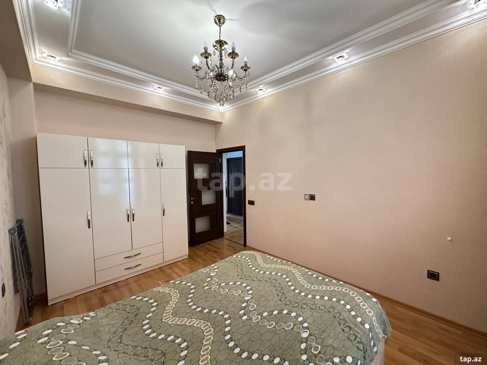 3-otaqlı yeni tikili, Qara Qarayev pr., 104 m²