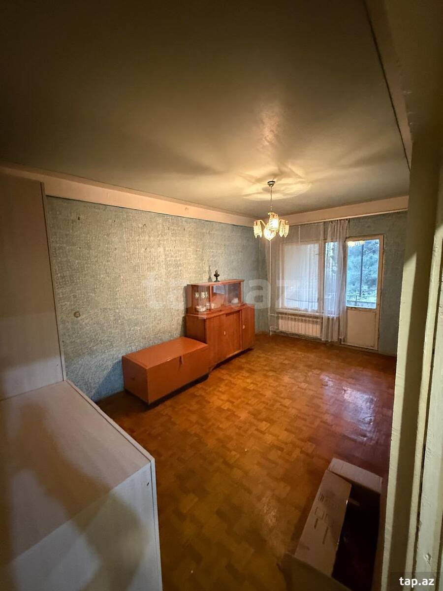 4-otaqlı mənzil, N. Tusi küç. 7, 90 m²