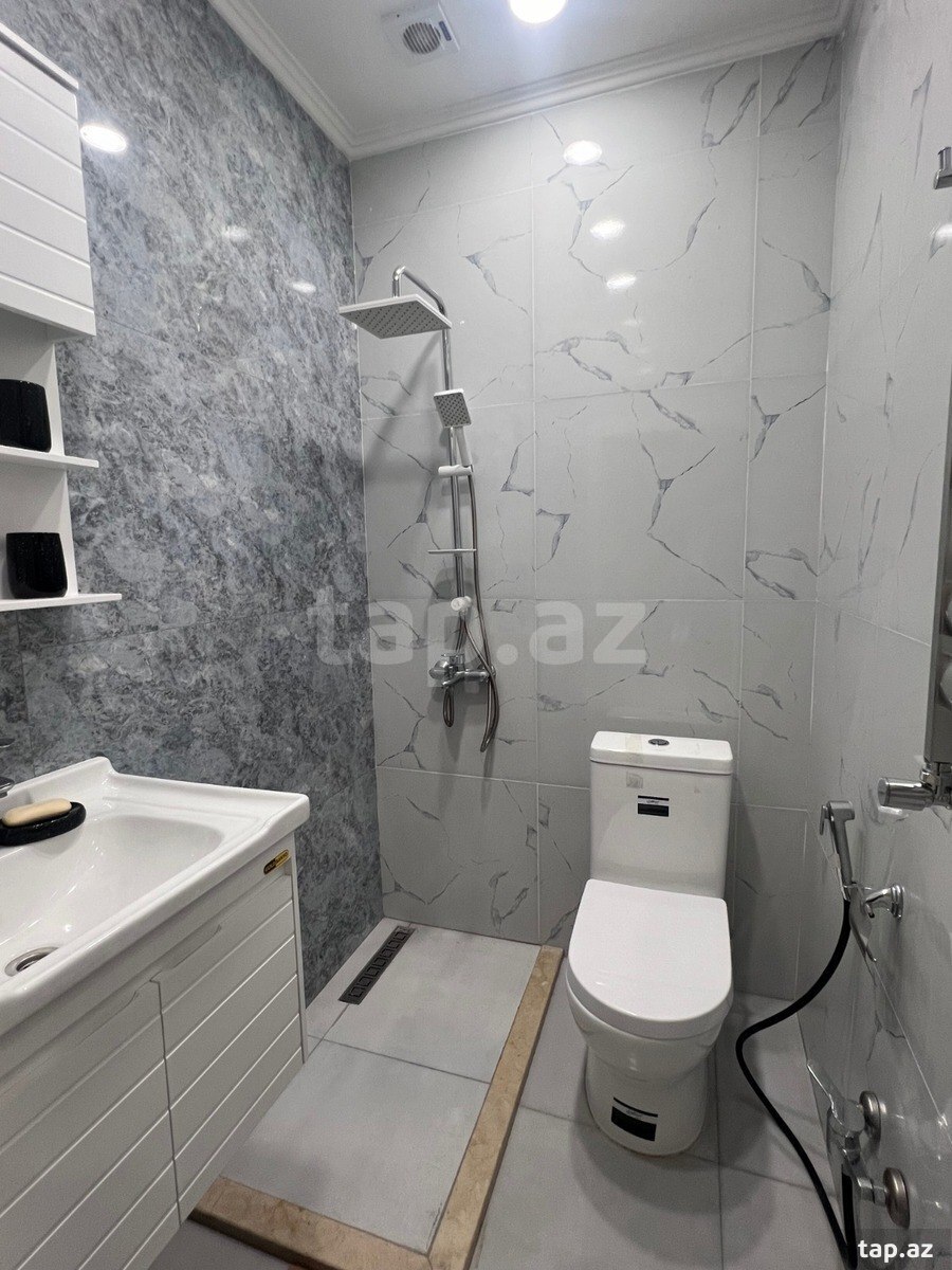 3-otaqlı yeni tikili, Neftçilər pr., 103 m²