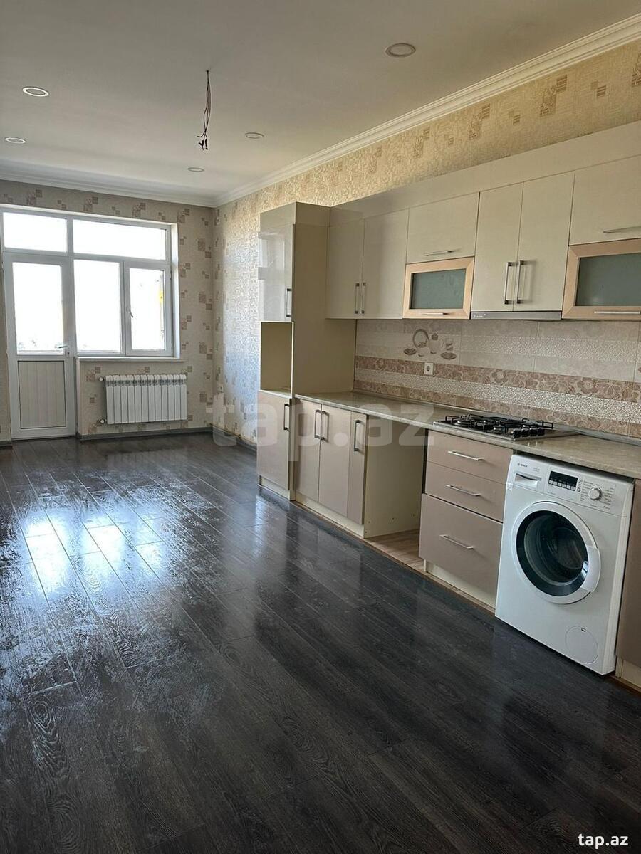 4-otaqlı yeni tikili, Binəqədi r., 180 m²