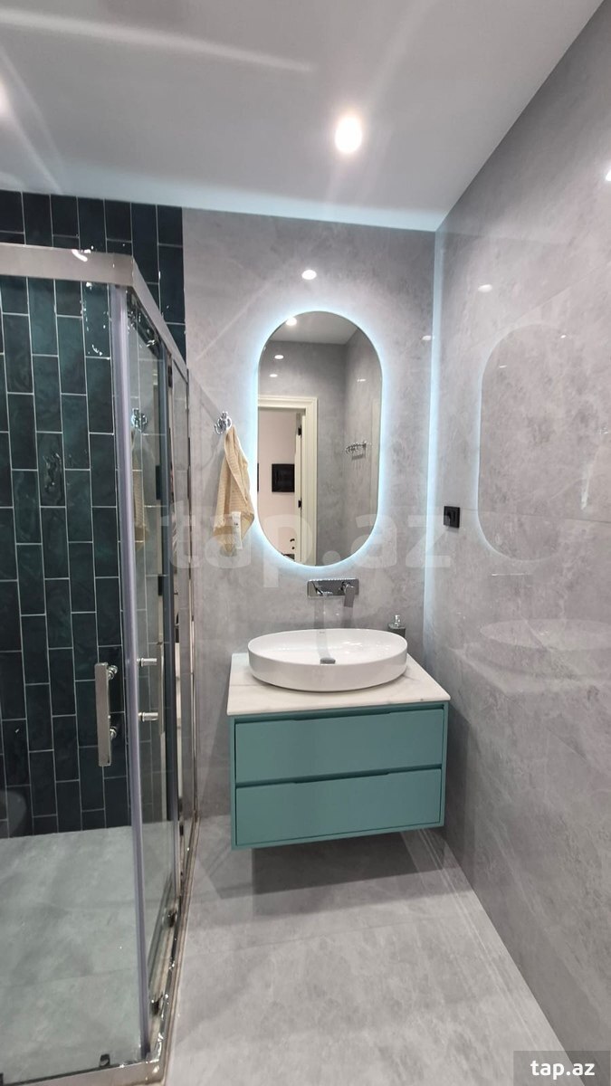 2-otaqlı yeni tikili, E.Akademiyası m., 68 m²