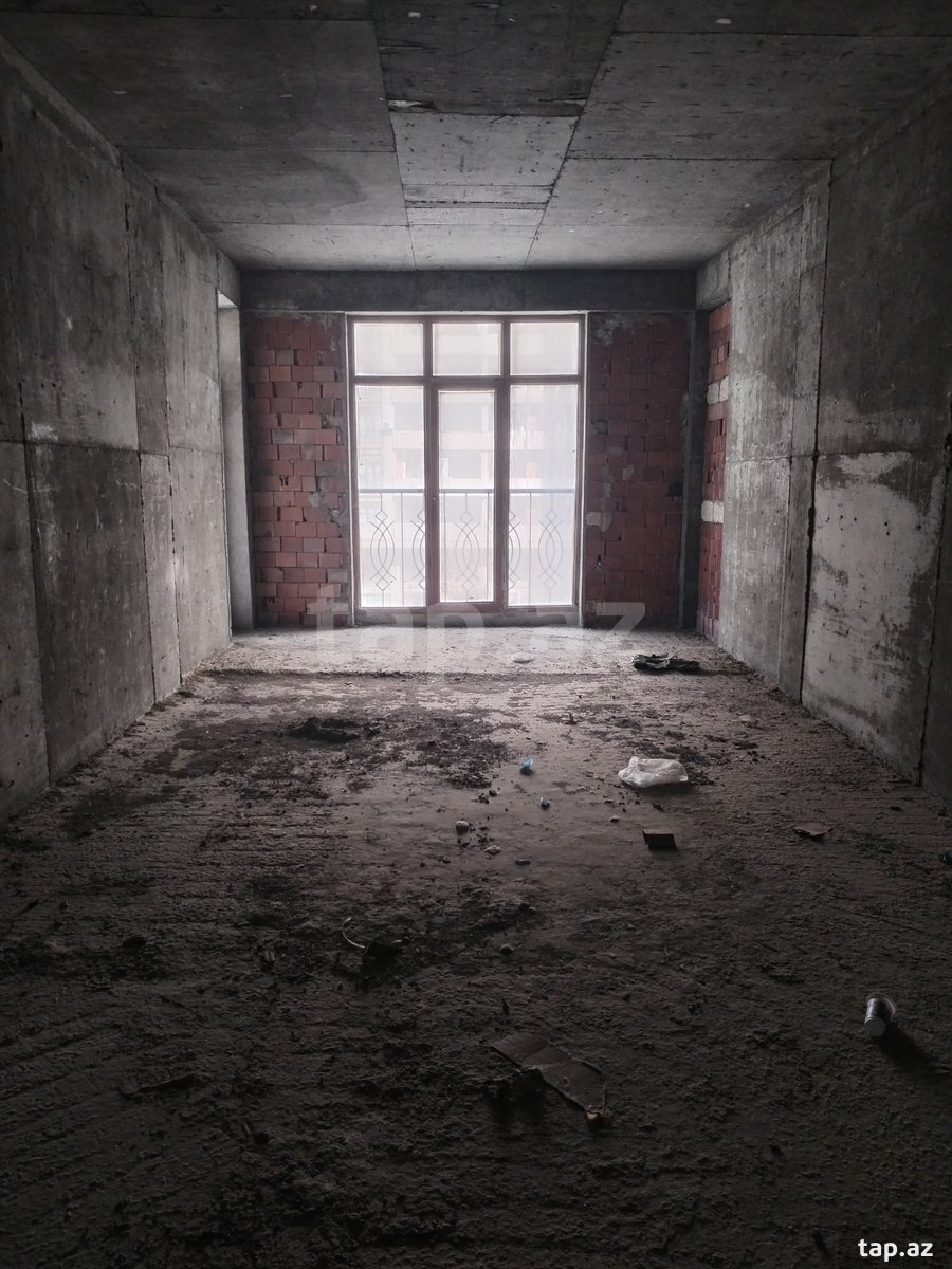4-otaqlı yeni tikili, Moskva pr., 177 m²