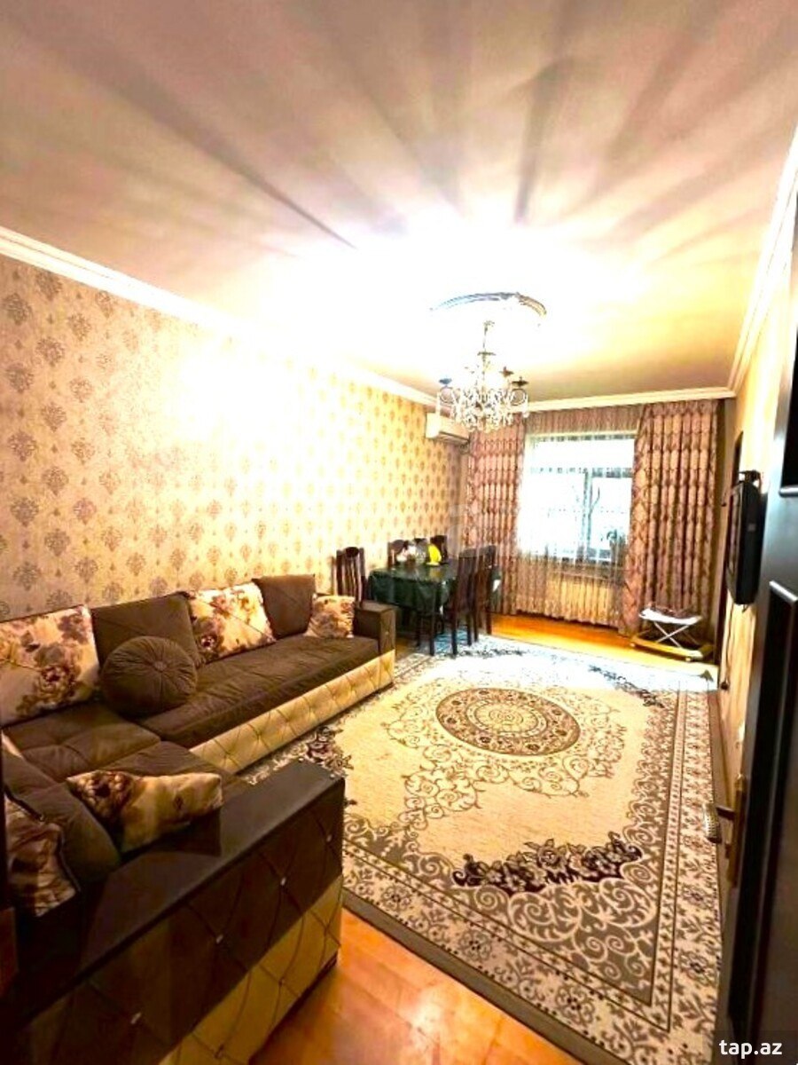 3-otaqlı mənzil, Ç.Kərimov küç., 70 m²