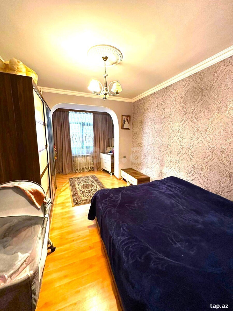 3-otaqlı mənzil, Ç.Kərimov küç., 70 m²