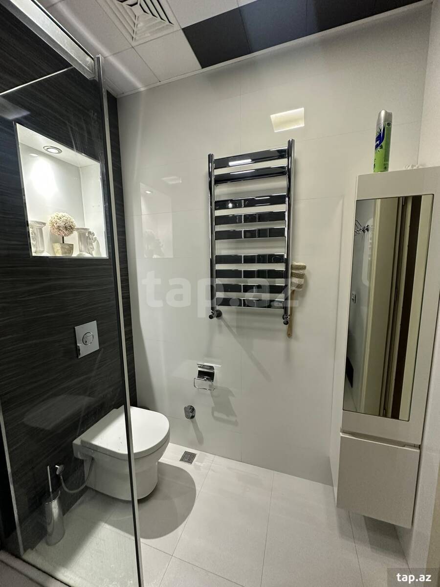 3-otaqlı yeni tikili kirayə verilir, Əbdülvahab Salamzadə küç., 130 m²