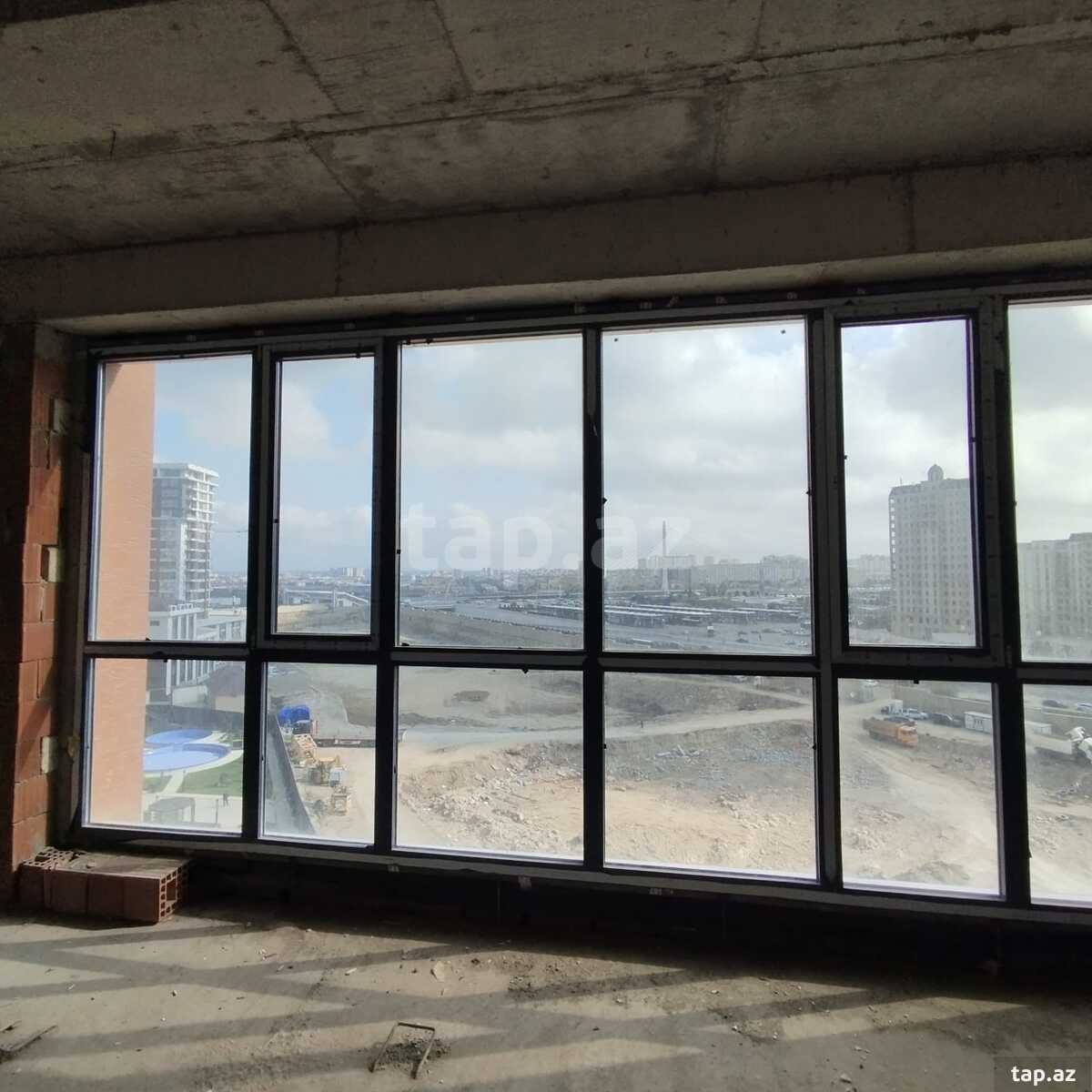 3-otaqlı yeni tikili, Balaəmi Dadaşov küç., 140 m²