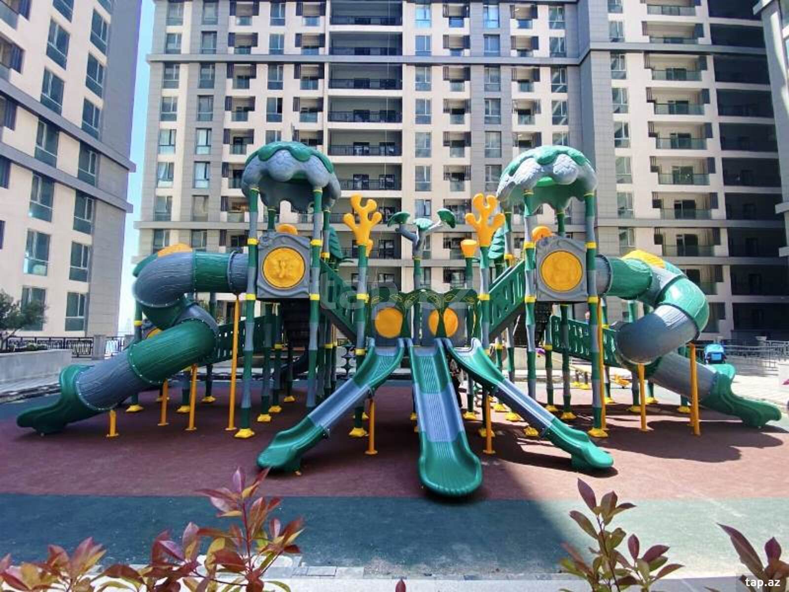 3-otaqlı yeni tikili, Xətai r., 126 m²
