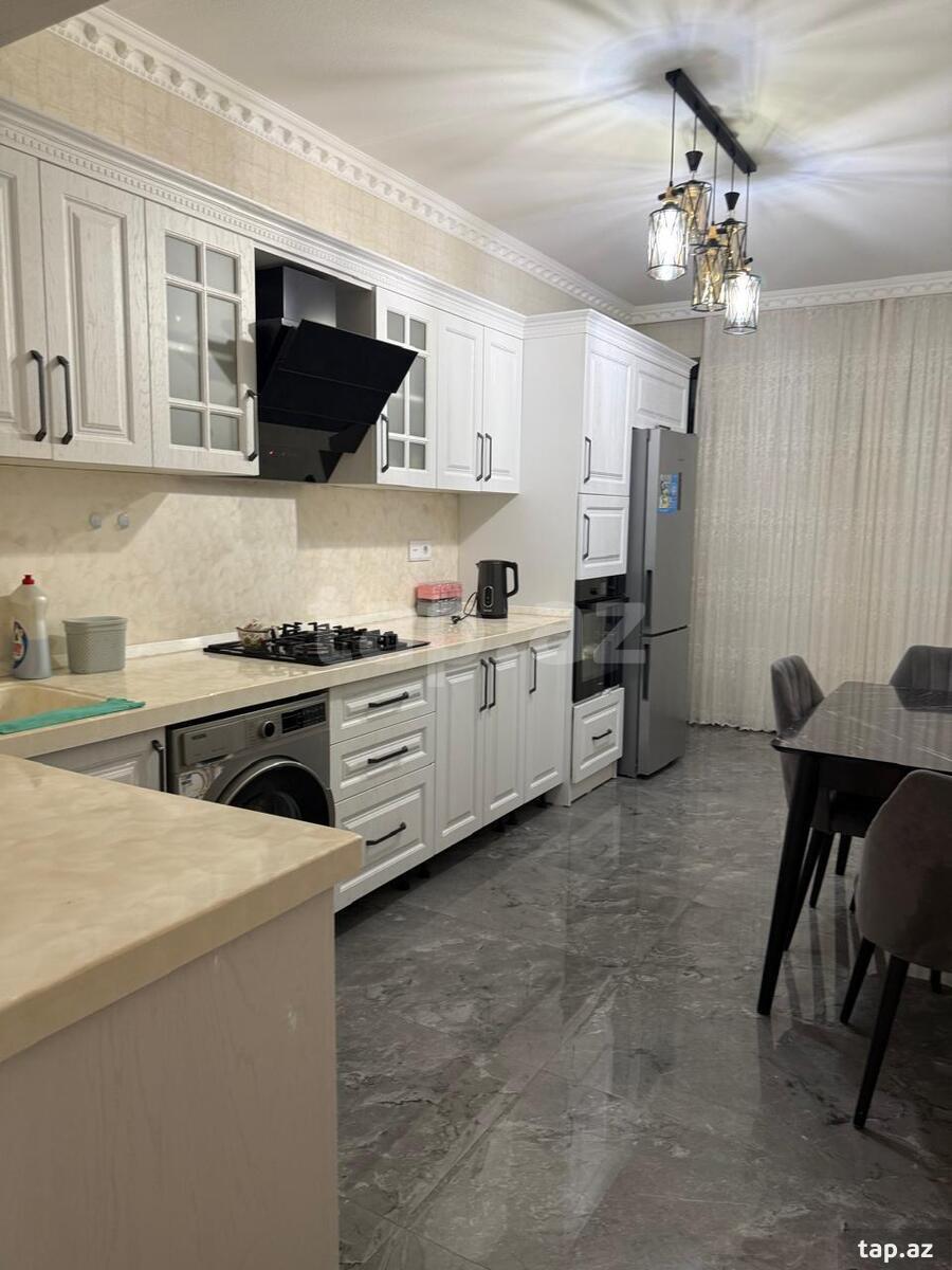 3-otaqlı yeni tikili, Xətai r., 126 m²