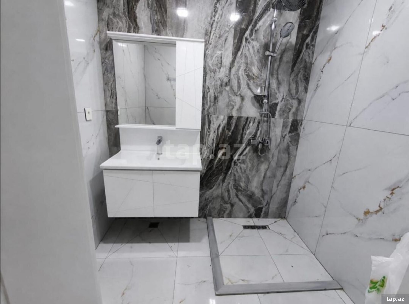 3-otaqlı mənzil kirayə verilir, Xırdalan ş., 110 m²