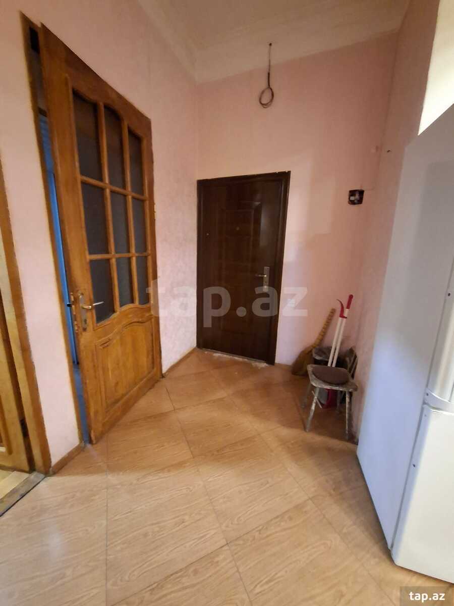 4-otaqlı mənzil kirayə verilir, 28 May m., 100 m²