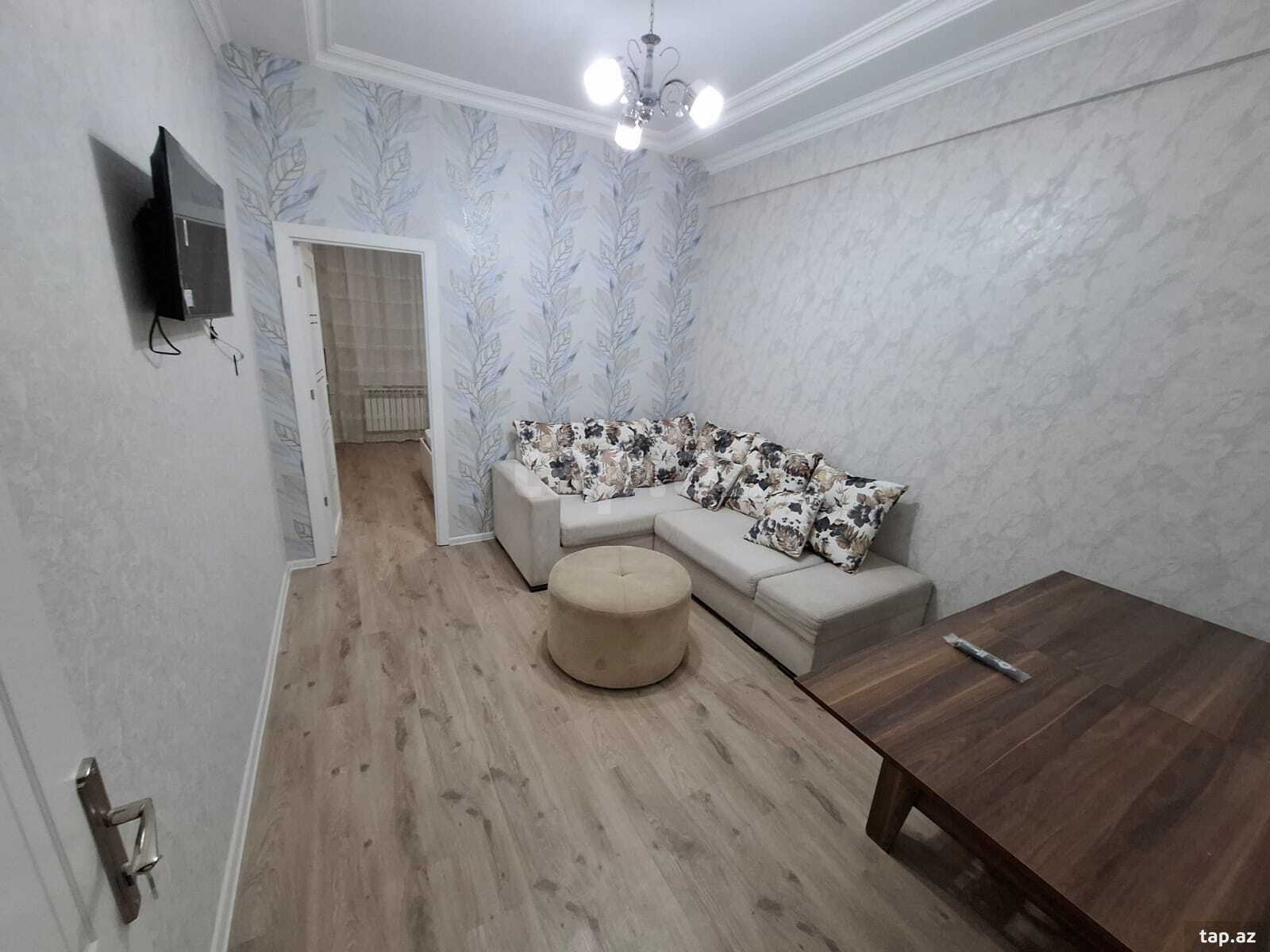 2-otaqlı yeni tikili kirayə verilir, Saray qəs., 70 m²