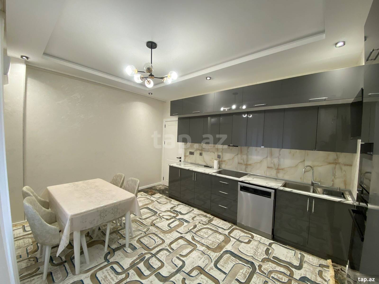 3-otaqlı yeni tikili kirayə verilir, Nəsimi r., 140 m²