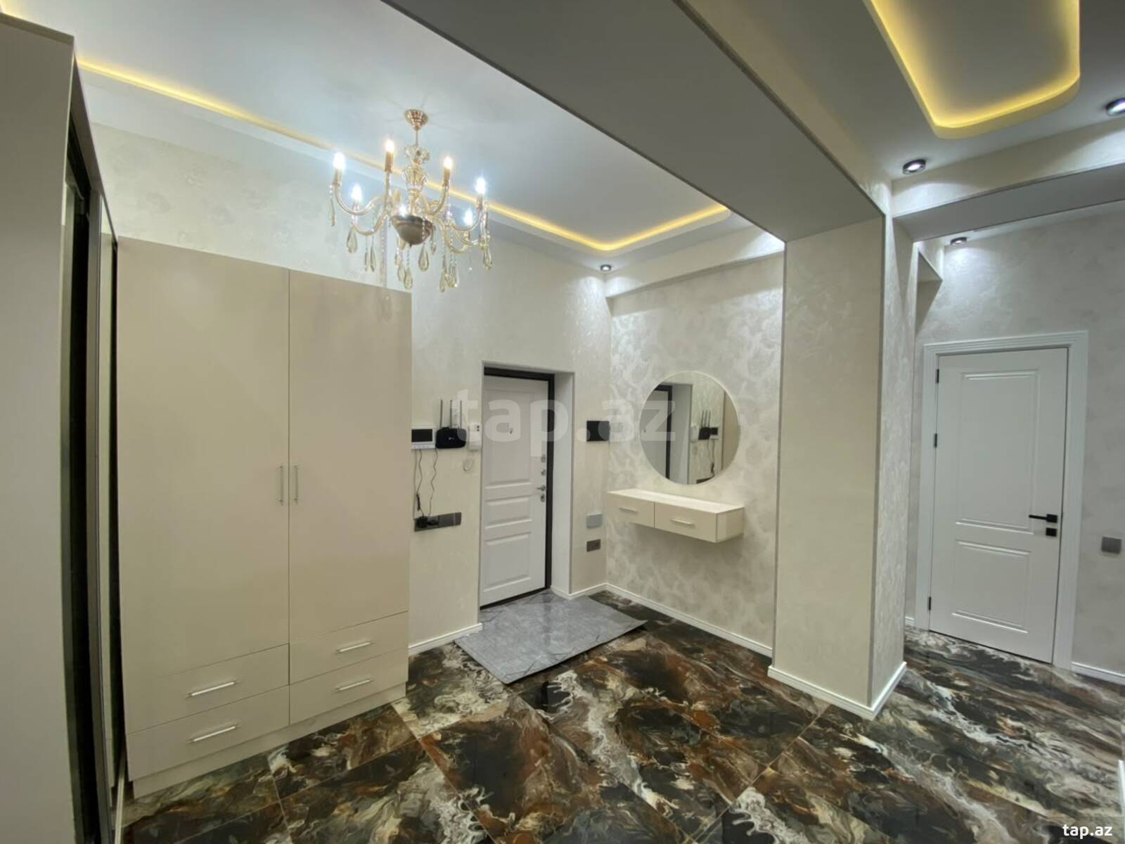 3-otaqlı yeni tikili kirayə verilir, Nəsimi r., 140 m²